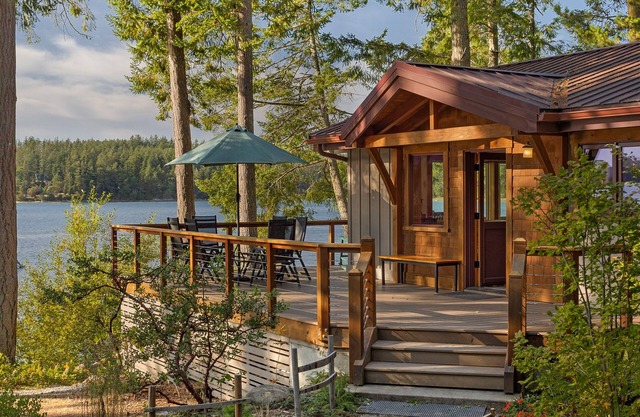 Waterfront Home on Westcott Bay! (Oyster Beach)