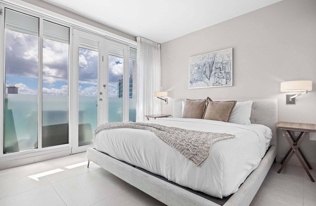 Wave Front Escape | Trendy Studio in Condado