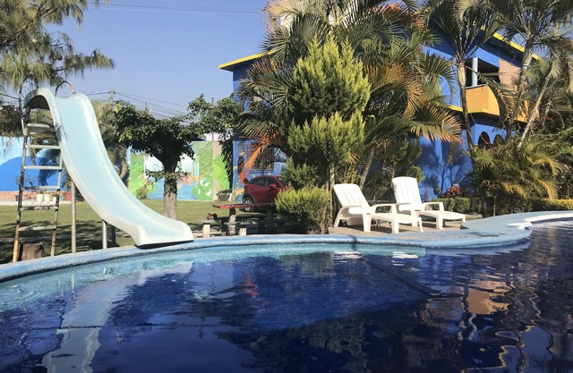 Weekend house for 30 people in Cuernavaca