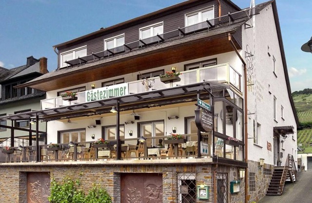 Weinhaus Henerichs - double room