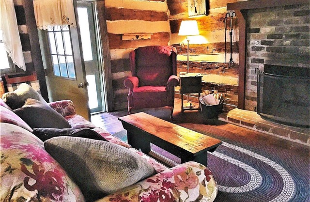 Welcome to circa 1775 Virginia!