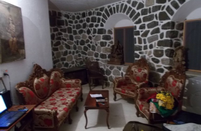 Welcome to Hilltop Home Stay