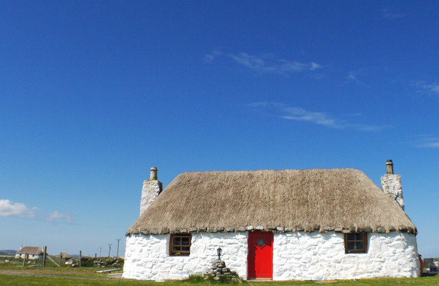 Welcome to our romantic, traditional thatched blackhouse; an ideal retreat