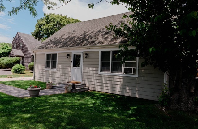 Welcome to The Harbor House