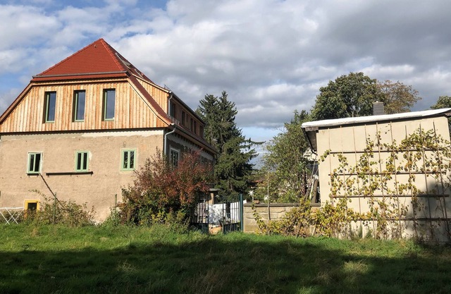 Welcome to the shared house on the edge of the forest