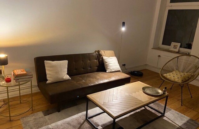 Welcome to your cozy home away from home in Hamburg!