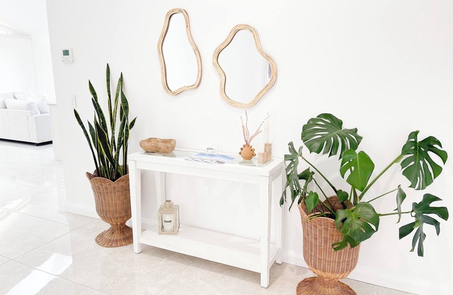 Welcome to your modern retreat in the family-friendly Gobbagombalin Estate.