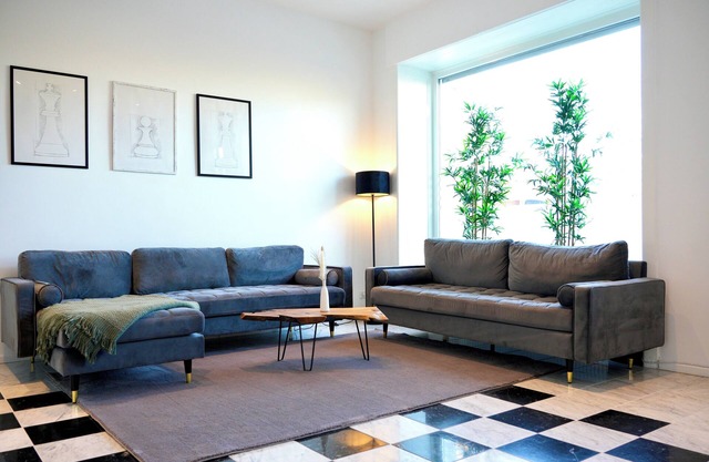 Welcome to your stylish retreat on the Spree!