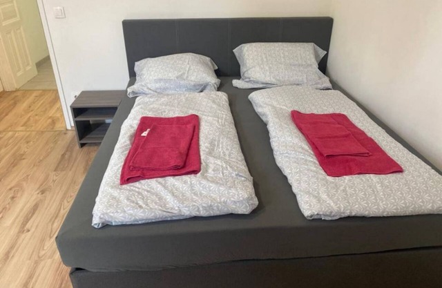Welcoming 4BR Apt. Perfect for Groups & Friends