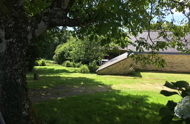 Welfare in the countryside for 6 people close to the sea and the Gulf
