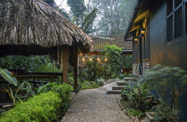 Well-Appointed Double Queen Casita Near Resort Bar - Includes A/C & Private Bath