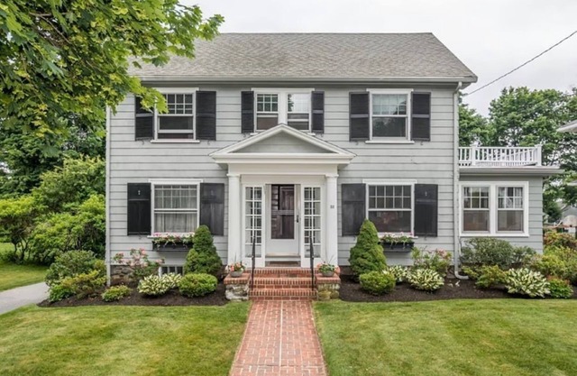 Well-Maintained Property in a Quiet, Tree-Lined Neighborhood. Ideal Location.