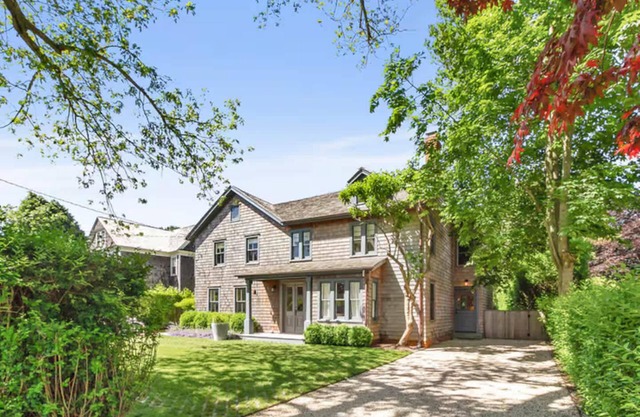 Wells Villa by Rove Travel - Family Home with Pool & Sauna