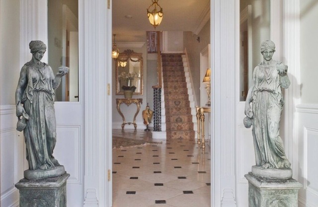West Longridge Manor B&B