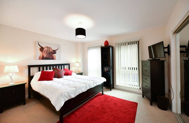 West Portland View Apartment A