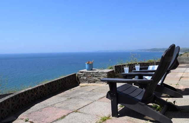 Westcroft 6 Withnoe Terrace