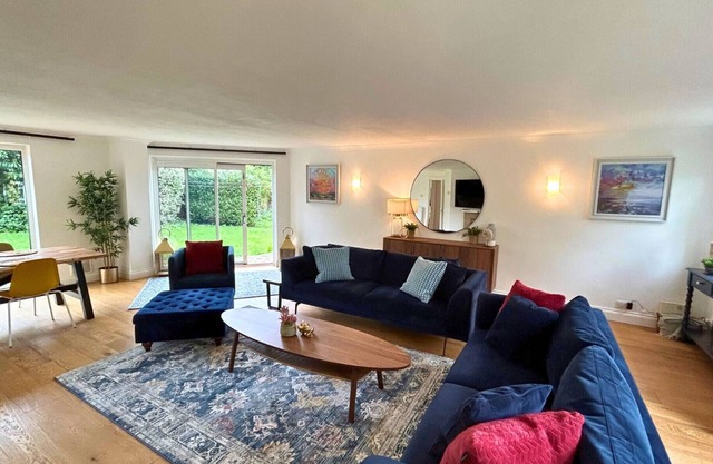 Weybridge Stunning Five Bedroom Family Home