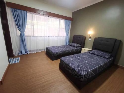 Whisper Valley Kea Farm