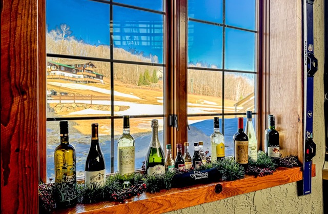 Whitecap Mountains Resort