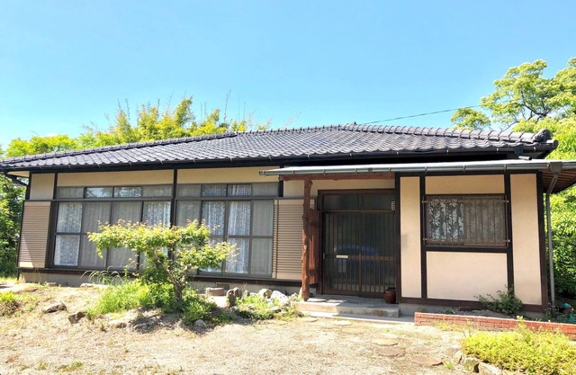 Whole house rental/Ogi Saga