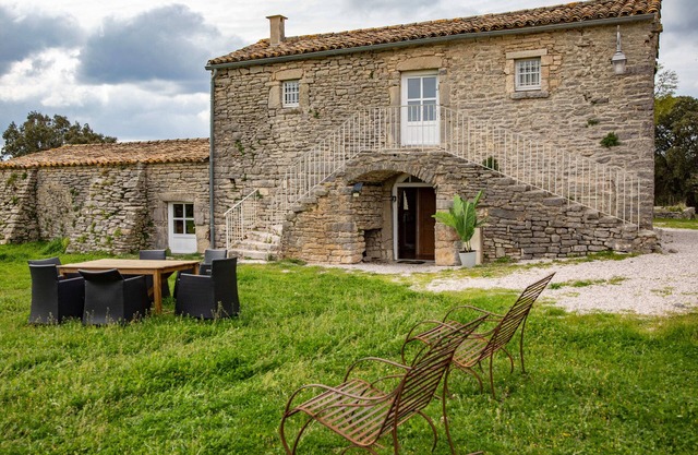 Whole lodging : Gîte du haut - région Pic St Loup, Gîte du haut-région Pic St Loup