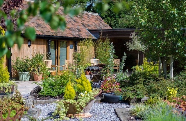 Widbrook Barns