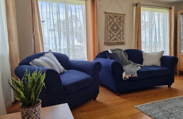 WIFI, Foxtel, Close to beach and river, Playground, Quiet location