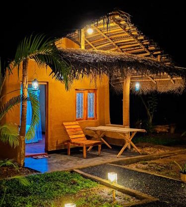 Wild Safari Clay House