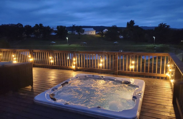 William's Catch at Racoon Springs - 16+ Guests