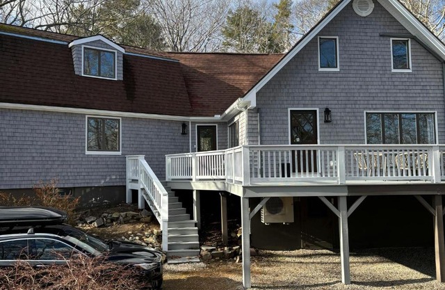 Willow Cove