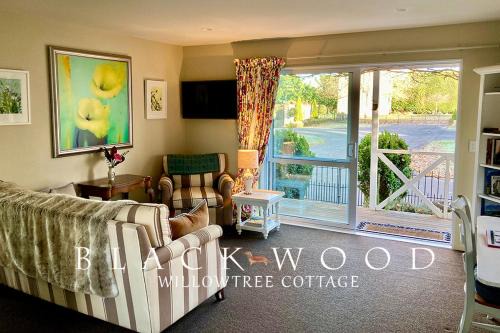 Willowtree Cottage Gated Country Luxury Near Lincoln Uni & Wedding Venues