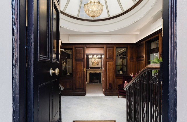 Winchester Royal Hotel