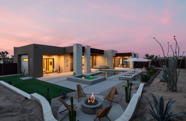 Windsong | Modern compound w pool & spa