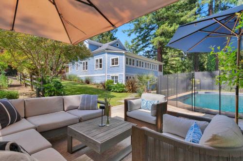 Wine Country Retreat with Pool & Hot Tub - Dogs OK