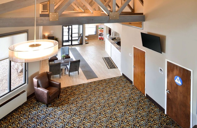 Wingate by Wyndham Beaver I-15