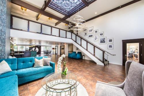 Winners Circle Resort