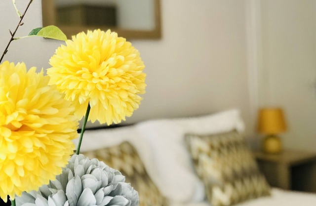 Wistaston B1 by YourStays