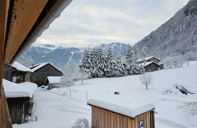 With a view of the mountains Apartment, 1.4 km from the cable car