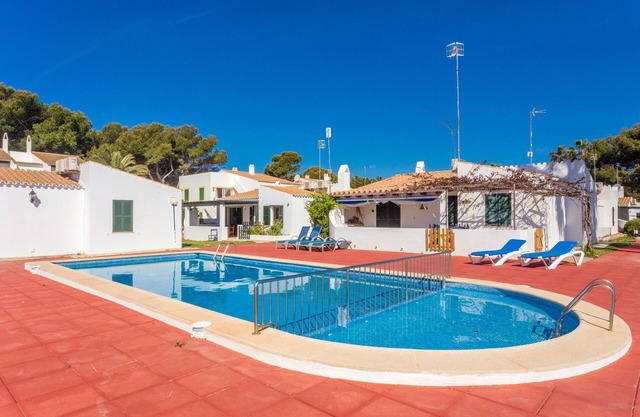 With communal pool and garden near the beach - Casa Son Xoriguer 6