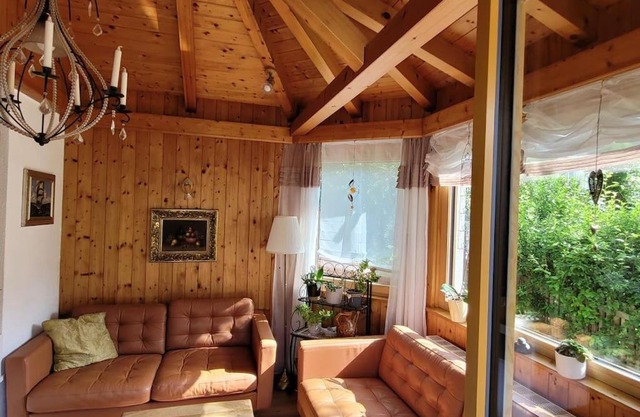 Wohnung mit Garten, Sauna und Infrarotkabine