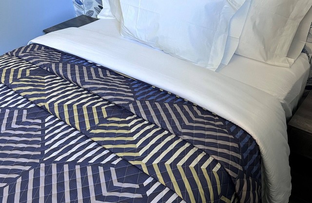 Wolastoq Inn & Suites
