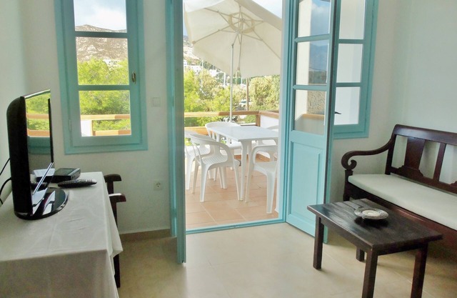Wonderful 3 bedroom apartment facing the sea AMA 784570