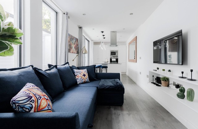 Wonderful Apartments near Portobello Rd