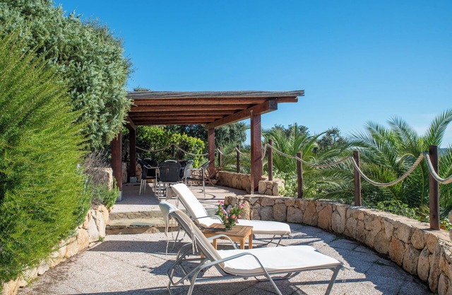 Wonderful holiday complex with pool