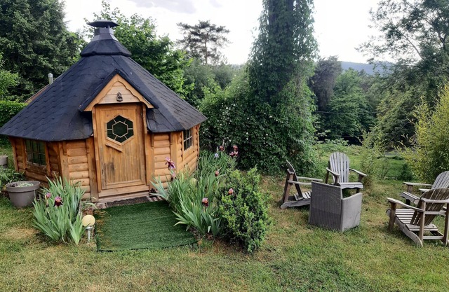 Wonderful holiday home in Raon-L'étape with garden