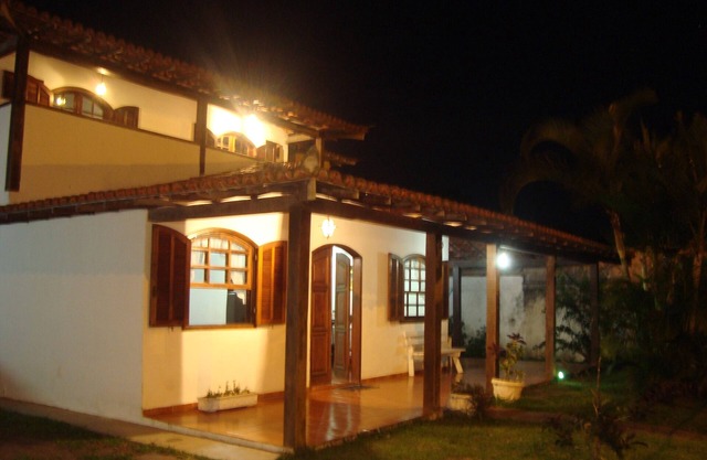 WONDERFUL HOME WITH 4 BEDROOMS AND 2 SUITES ! EXCHANGE RATES IN ABA