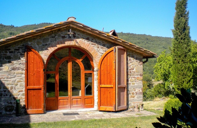 Wonderful villa for 4 people with WIFI, pets allowed, panoramic view and parking