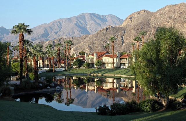 Wonderful Lakefront Property. Small Pet Allowed. Two Children Okay.