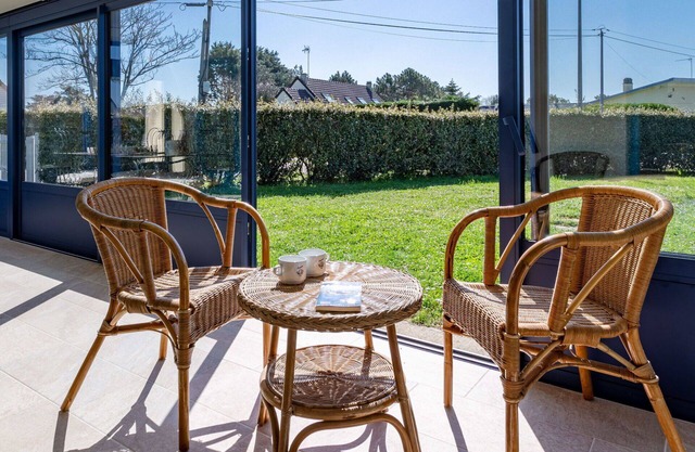 Wonderful private villa for 4 people with WIFI, TV, terrace, pets allowed and parking