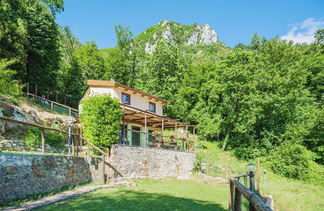 Wonderful private villa for 4 people with WIFI, TV, terrace and pets allowed